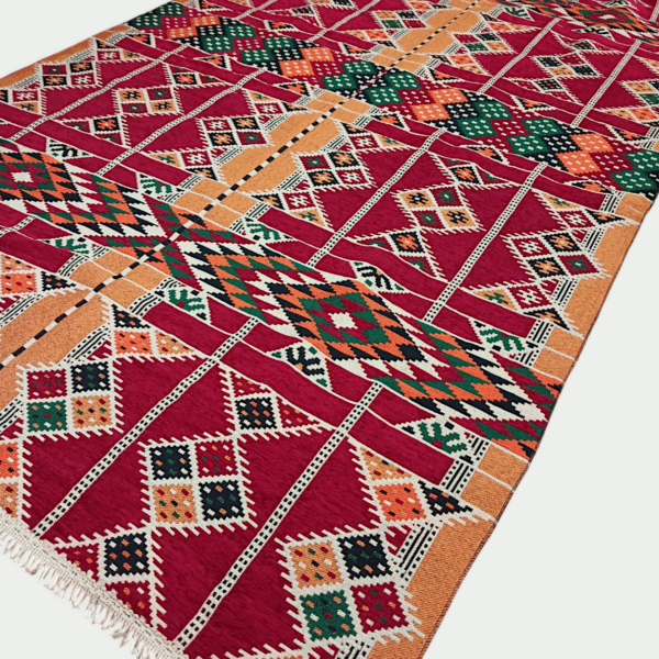 Woven Rug - 225×135 cm